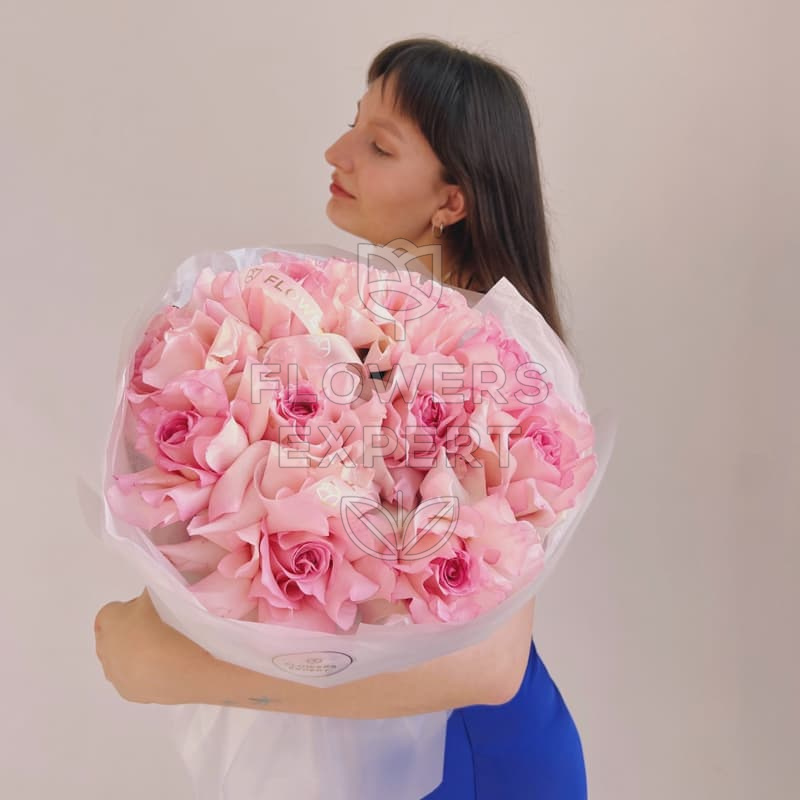 Букет из 11 французских роз "MANDALA"