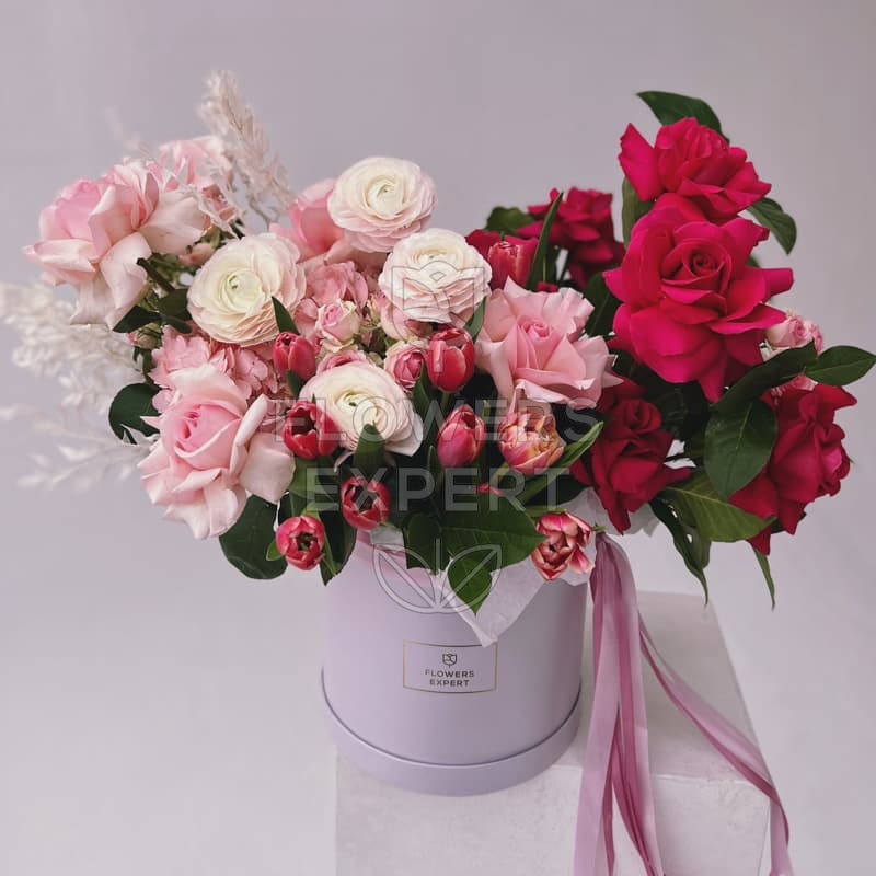 Шляпная коробка "SPRING IN PARIS"