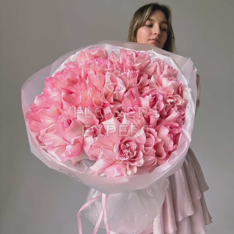 Букет из 15 французских роз "MANDALA"