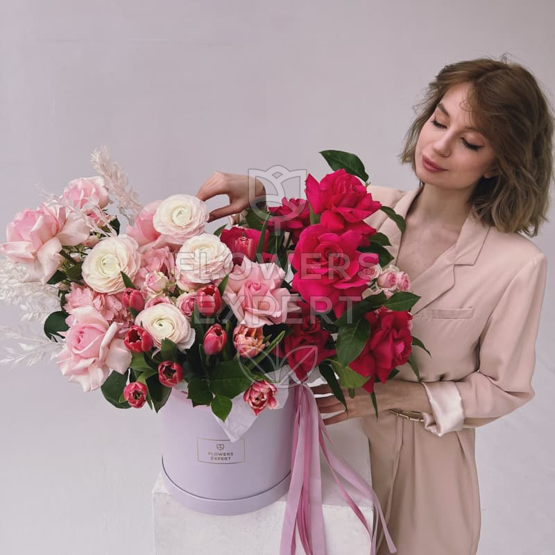 Шляпная коробка "SPRING IN PARIS"