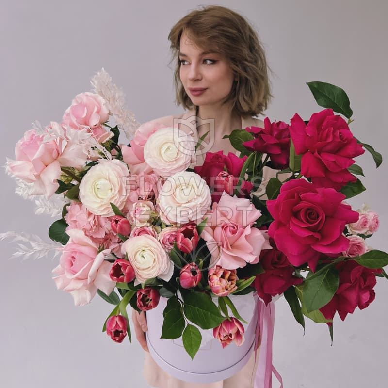 Шляпная коробка "SPRING IN PARIS"