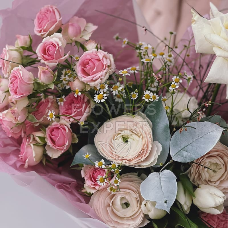 Букет с ранункулюсами "BABY PINK"