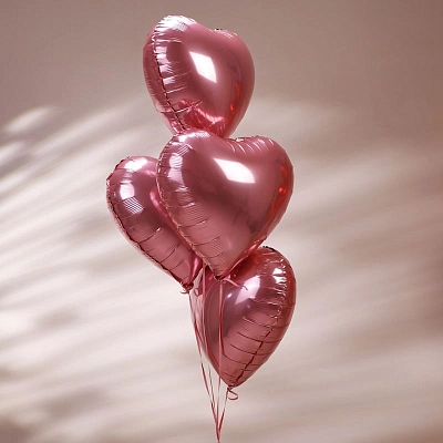 Набор из 5 фольгированных шаров в виде сердца "PINK"