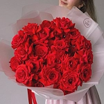 Красные розы