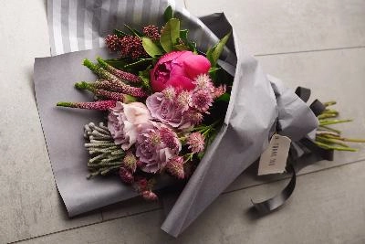 Дизайнерский букет: преимущества и разновидности