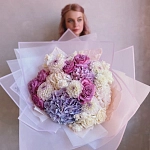 Свадебные букеты с георгинами