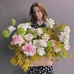 Корзины с ранункулюсами