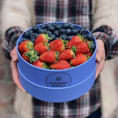 Коробочка с ягодами "SEASON BERRY"
