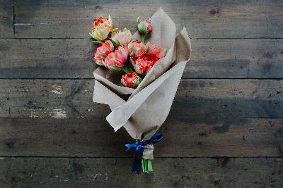 Виды упаковки для цветов